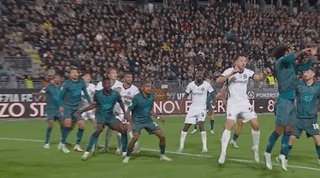 1793236327375080894.gif 英国威廉集团相关图片