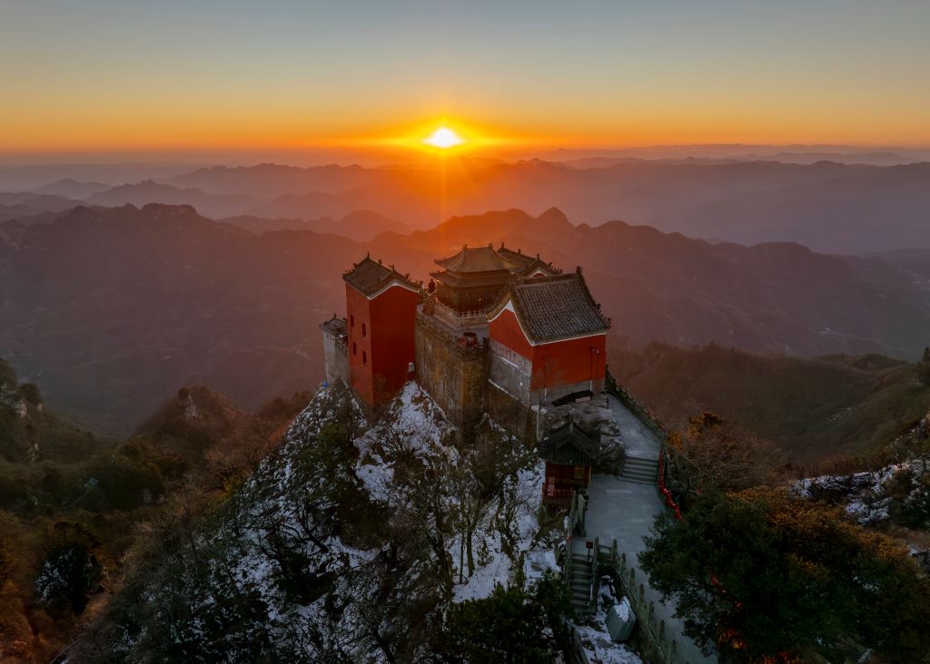 专业英国威廉集团服务